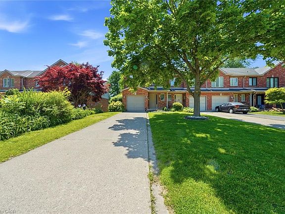 3rd image of 180 Lawrence Ln