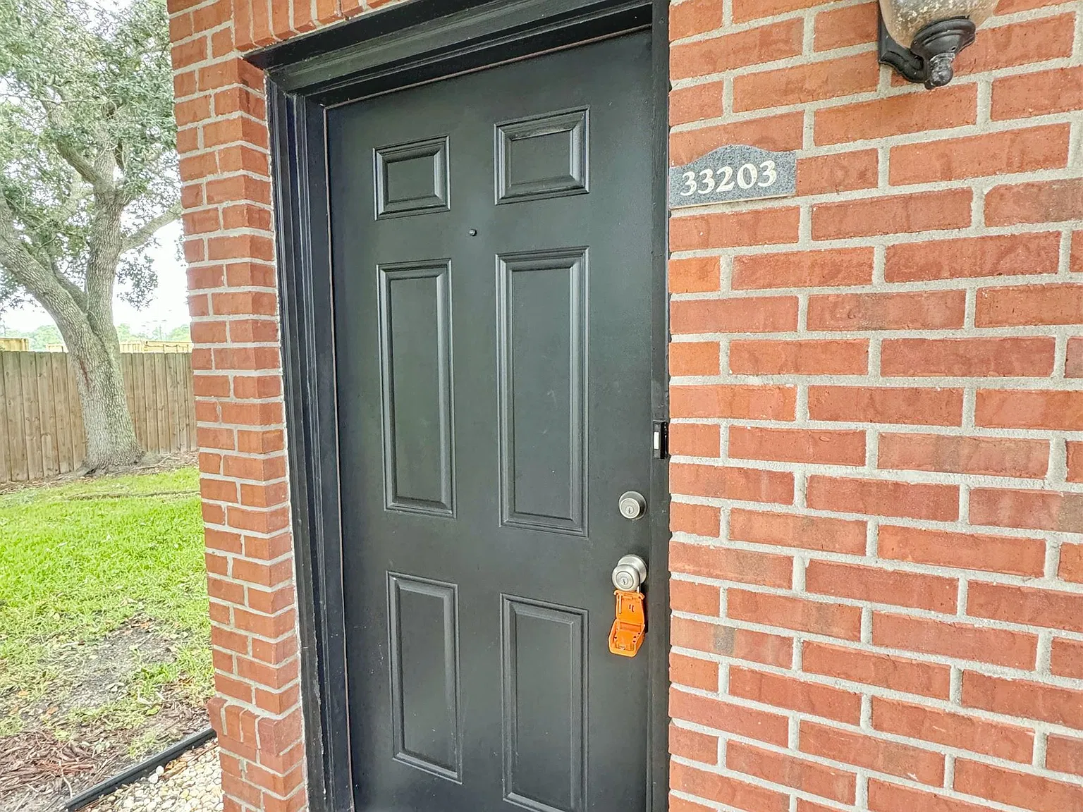 1 bed, 818 sqft, $1,495 — Photo 3