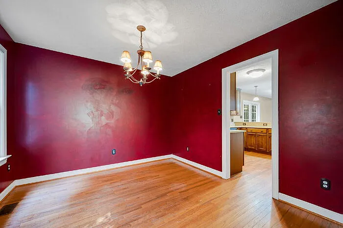 316 Abbey Ct — Photo 15
