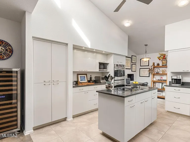 1931 E Campbell Ter — Photo 10