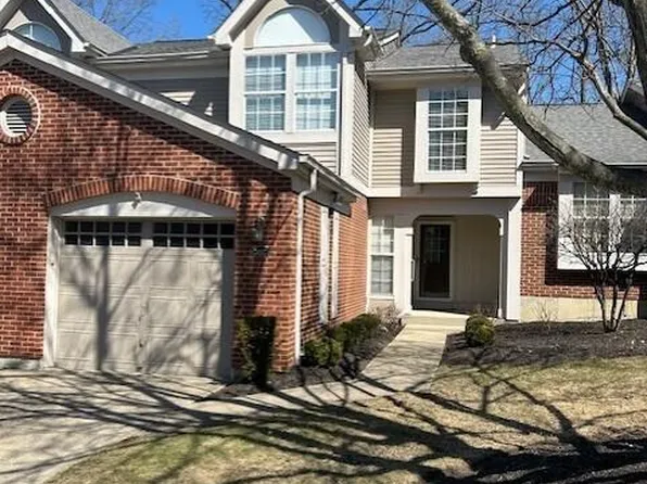 7037 Sweetwater Dr, Florence, KY 41042