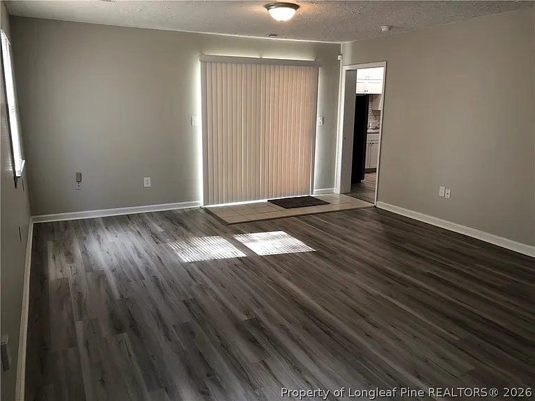 6341 Rockford Dr — Photo 10