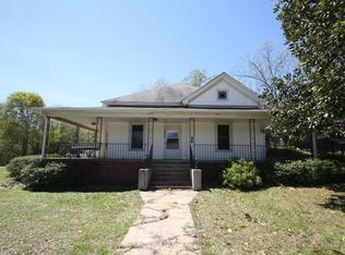 6357 Mountain View Rd, Taylors, SC 29687