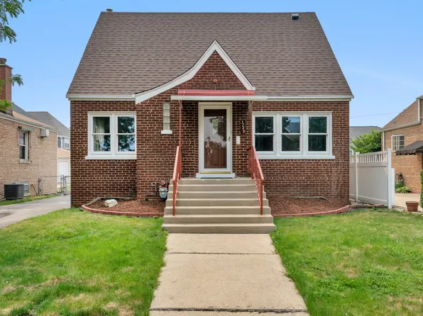 (undisclosed Address), Chicago, IL 60655