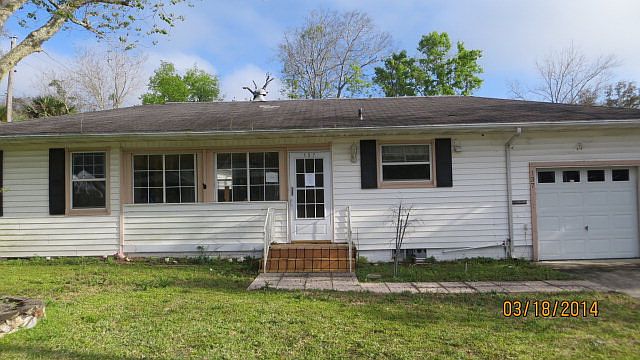 1st image of 137 8th St