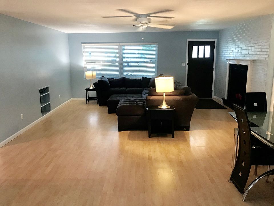 1st image of 2235 Morningside Dr