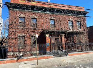 381 E 165th St, Bronx, NY 10456