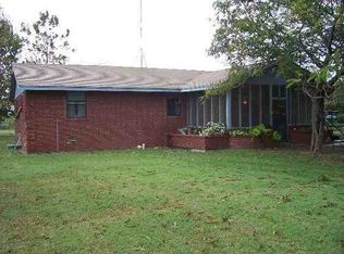 15395 NE Happy Hollow Rd, Apache, OK 73006