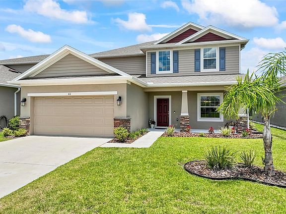 2nd image of 40 OAKLEAF WAY