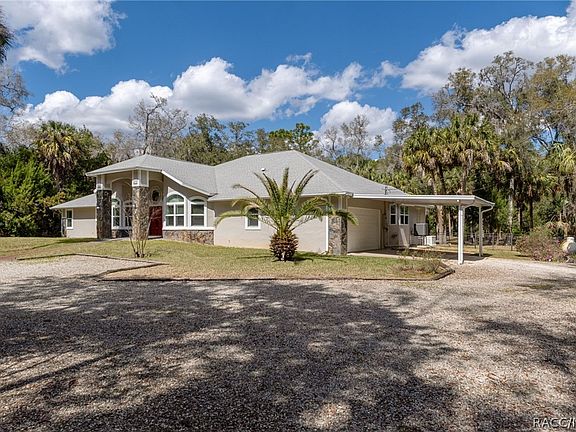 4th image of 35 Captains Cove Rd