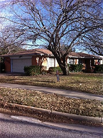 1st image of 426 Walnut St