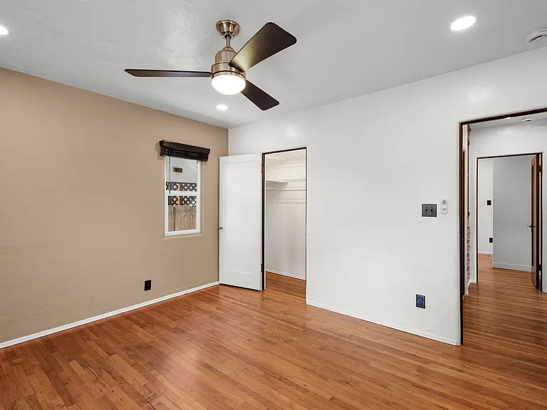 4715 Soria Dr — Photo 15