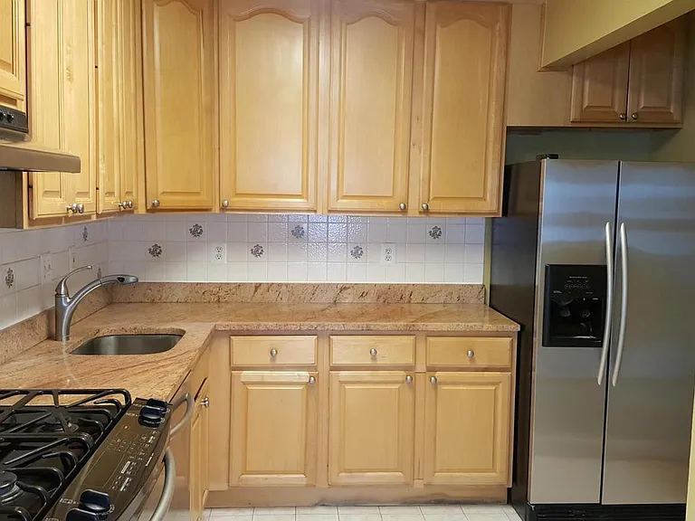 5500 Friendship Blvd #2111N — Photo 11