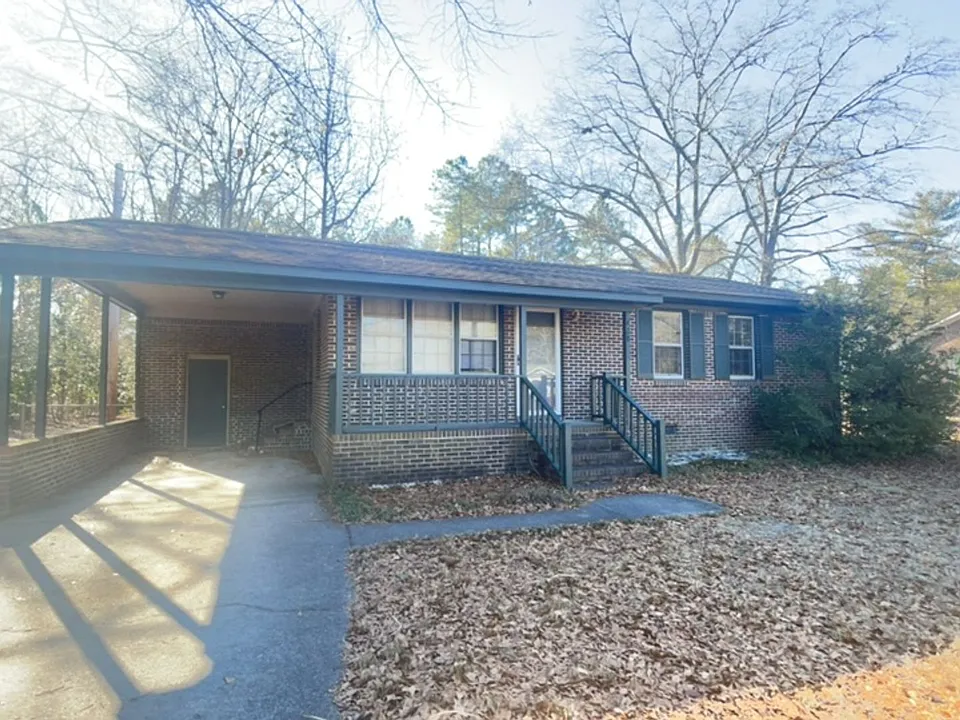 428 Lafayette Way