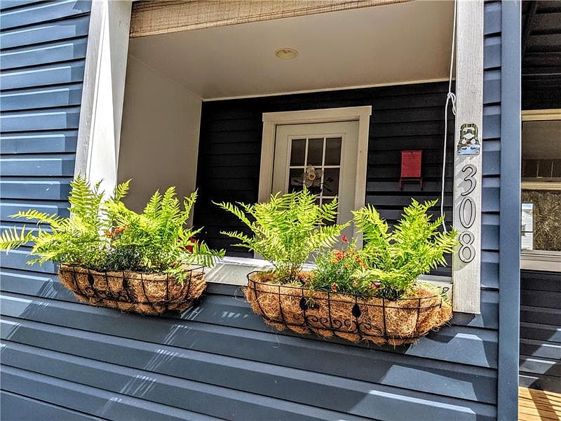 308 Indian St, Ligonier, PA 15658 Zillow