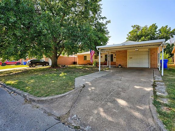 2nd image of 410 Mimosa Dr