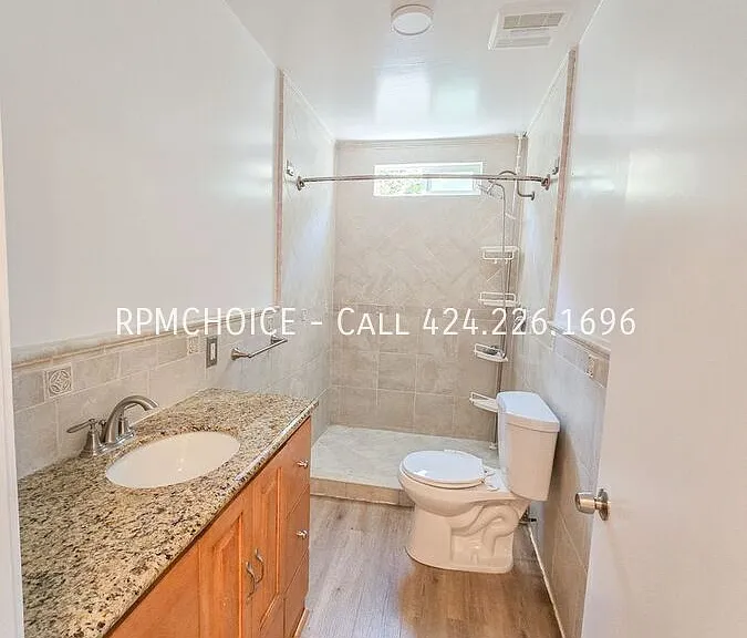 214 E Ellis Ave — Photo 16