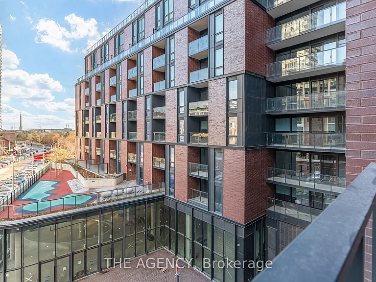 33 Parliament St #429 — Photo 13