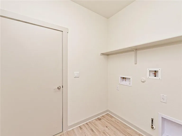 7512 Daves Landing Dr — Photo 11