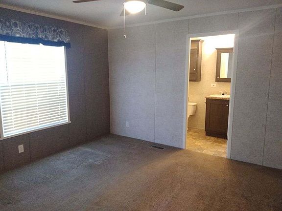 3rd image of 1250 Paree St #606