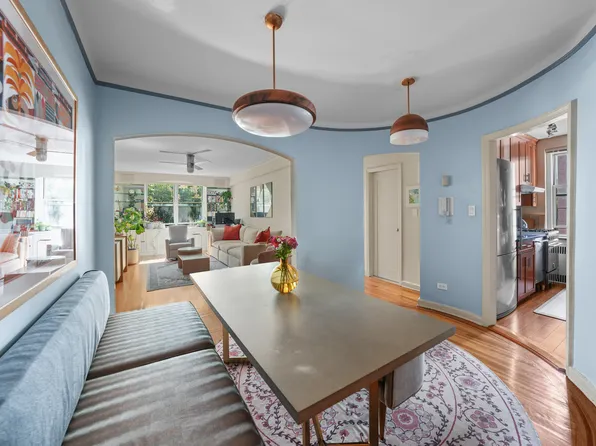 310 West 55th Street image 9 of 18