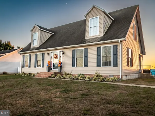 122 Chapel Branch Dr, Hebron, MD 21830
