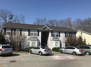 800 Stonehaven Cir, Cartersville, GA 30121