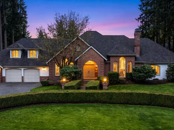 14239 194th Avenue NE, Woodinville, WA 98077