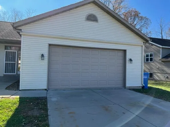 415 14th Ave, Baraboo, WI 53913