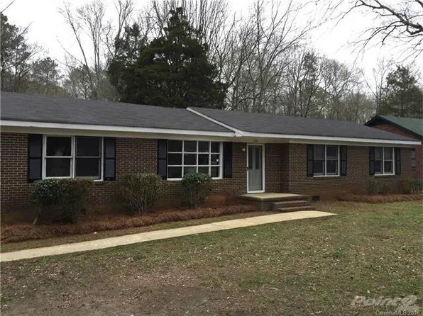 438 Starcrest Cir, Rock Hill, SC 29730