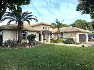 19604 SW 128th Ct, Miami, FL 33177