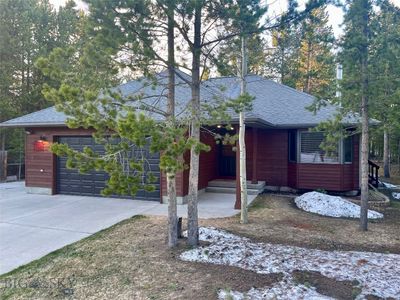 529 Grouse Ave, West Yellowstone, MT, 59758