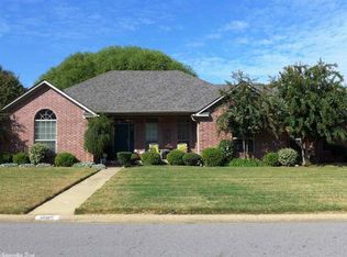 1005 Clarence Dr, Conway, AR 72034