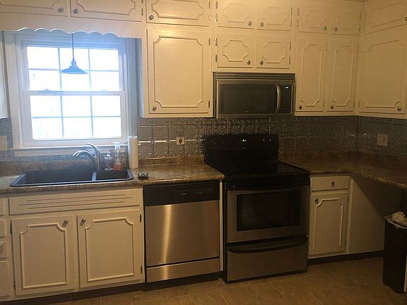 Stainless Appliances