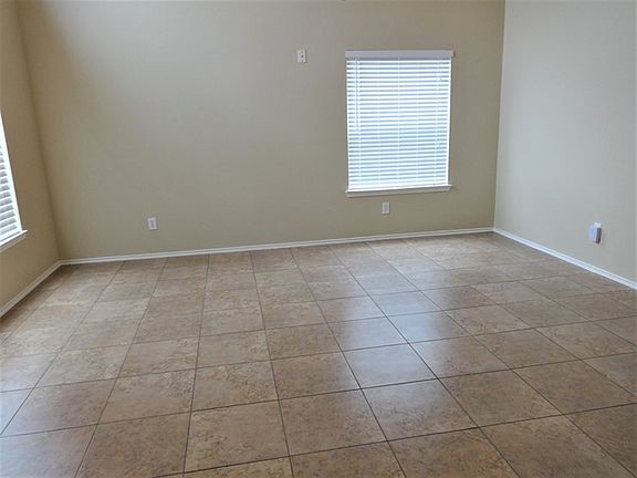 5th image of 17423 Heath Grove Ln
