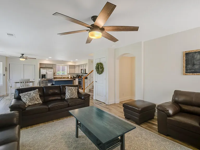 8627 Eagle Creek Dr NE — Photo 9