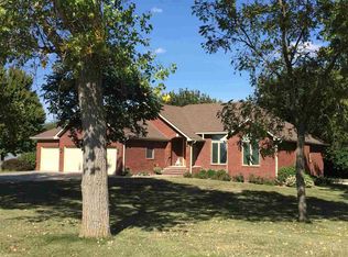 9355 Rockenham Rd, Saint george, KS 66535