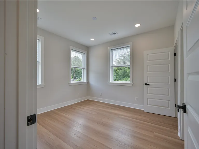 5797 Sledge St #B — Photo 20