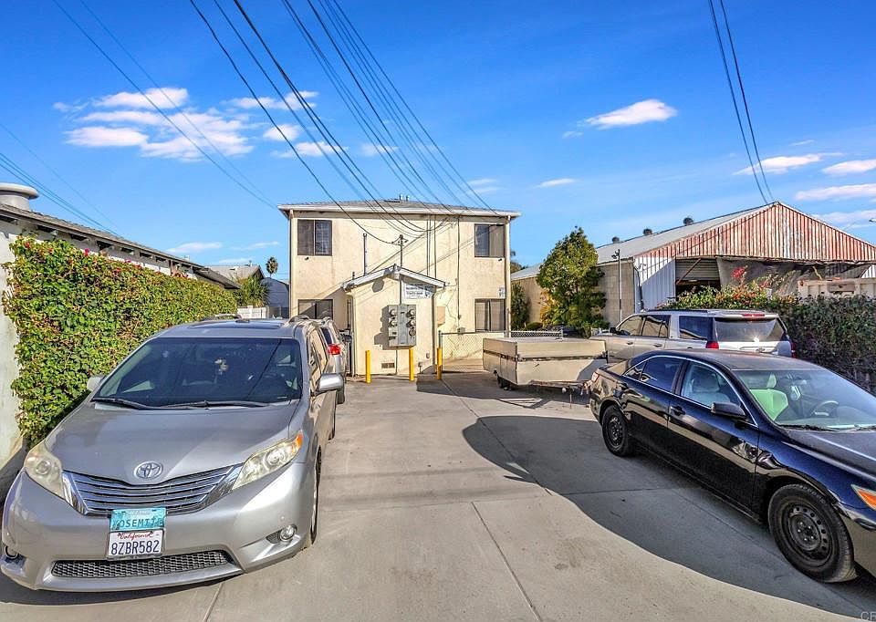 1st image of 3118-3124 Fairmount Ave