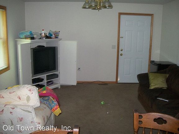 2nd image of 1300 Broadway St #1300