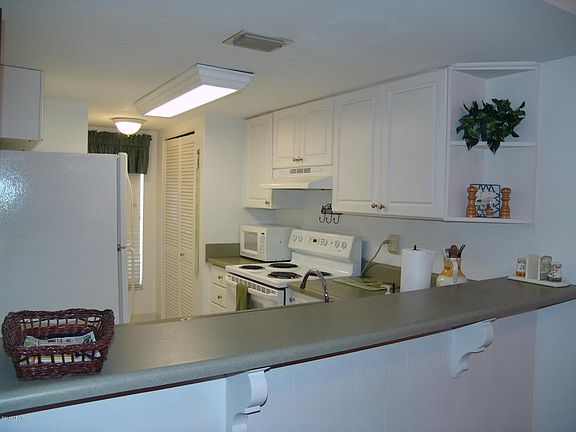 5th image of 3801 S Atlantic Ave APT 319