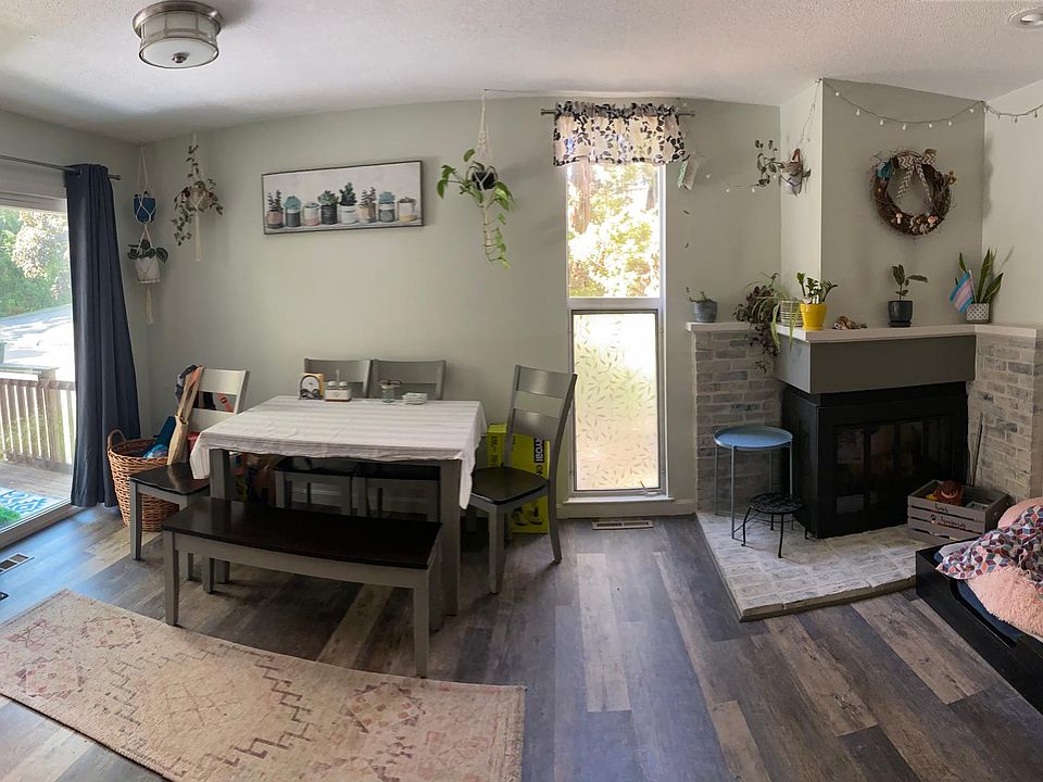 1st image of 13 Monticello Dr #13