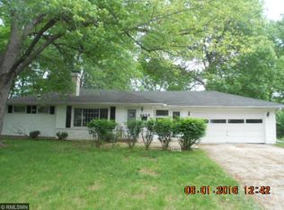 8423 Oakland Ave S, Bloomington, MN 55420