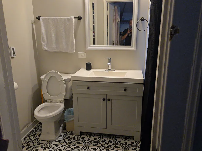 32 S Menard Ave #3N — Photo 5
