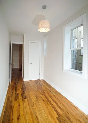 Rented by Nooklyn NYC LLC | media 58
