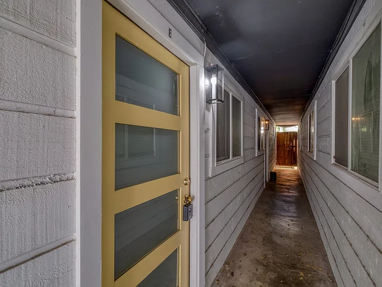 5210 Joe Sayers Ave #E — Photo 21