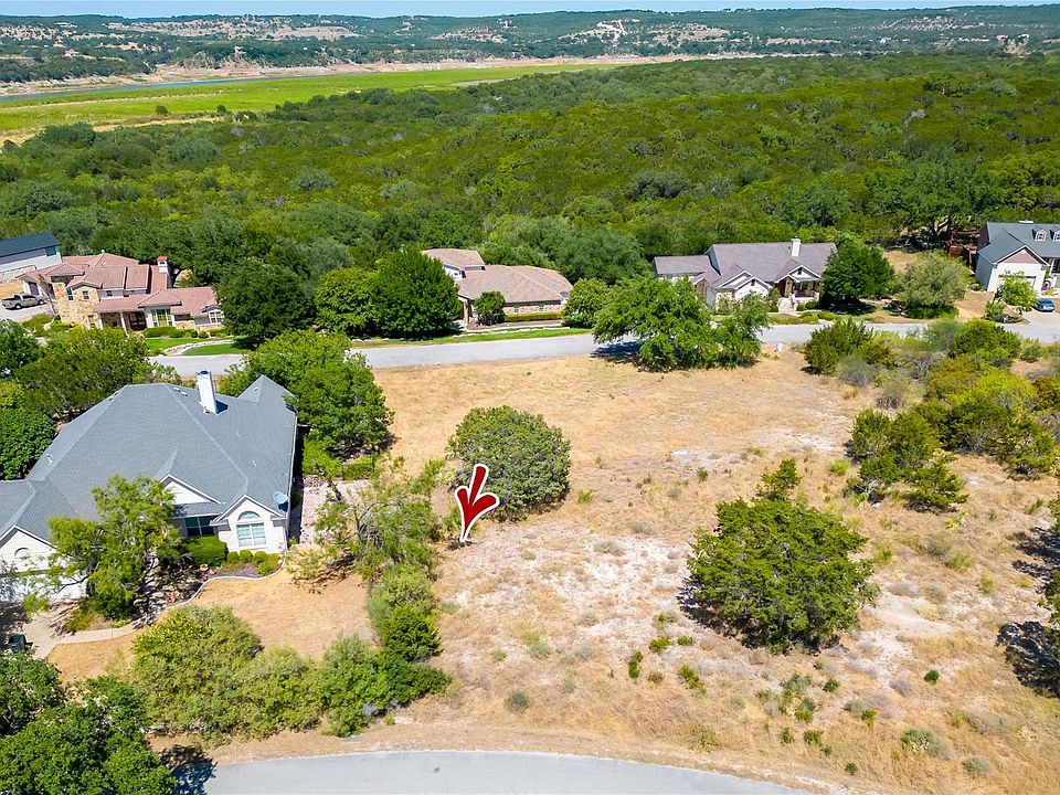 2nd image of 743 Wesley Ridge Dr