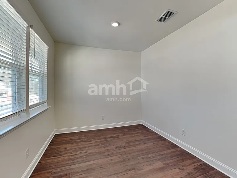 630 Rivermist Dr — Photo 9