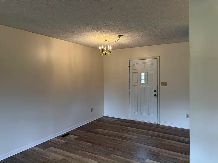 153 White Tail Ct — Photo 3