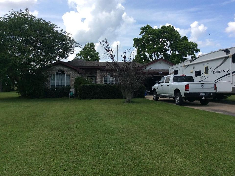 1st image of 265 Calhoun Dairy Dr